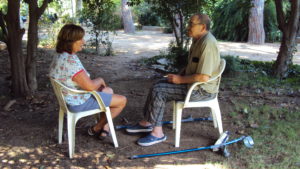 6 persones que viuen a Can Banús fan teràpia Gestalt individual gràcies a un projecte amb l’àrea social de l’Institut Gestalt