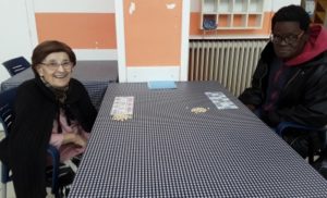 La participació dels residents en un voluntariat com a eina per a la inclusió social