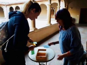 Un espai de comunicació entre les dones residents: nou taller al Convent