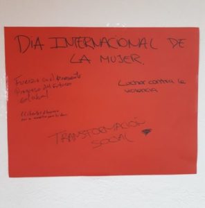 Les dones residents del Convent participen en la commemoració del Dia Internacional de la Dona a la Bisbal