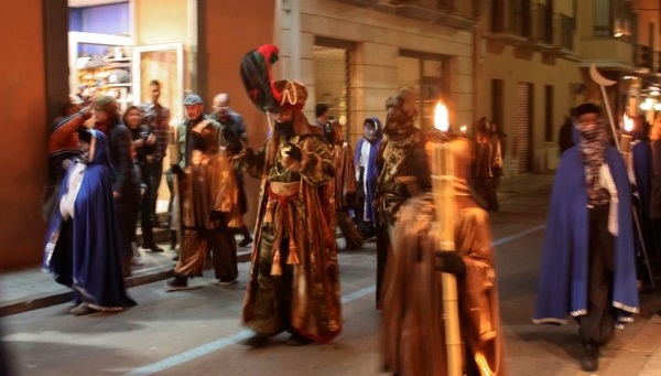 En Salieu Jalou, treballador de l’Horta de Santa Clara, fa de rei Baltasar a la cavalcada de reis de la Bisbal d’Empordà