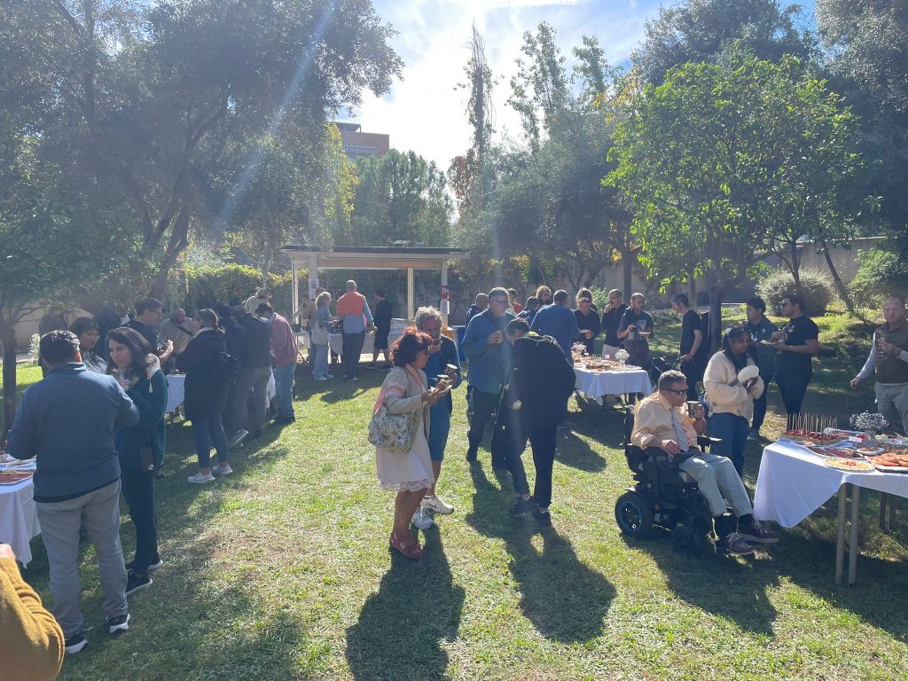 dinar popular voluntariat acollida i esperança 2024