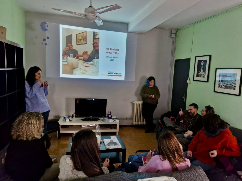 piso inclusión social acollida i esperança